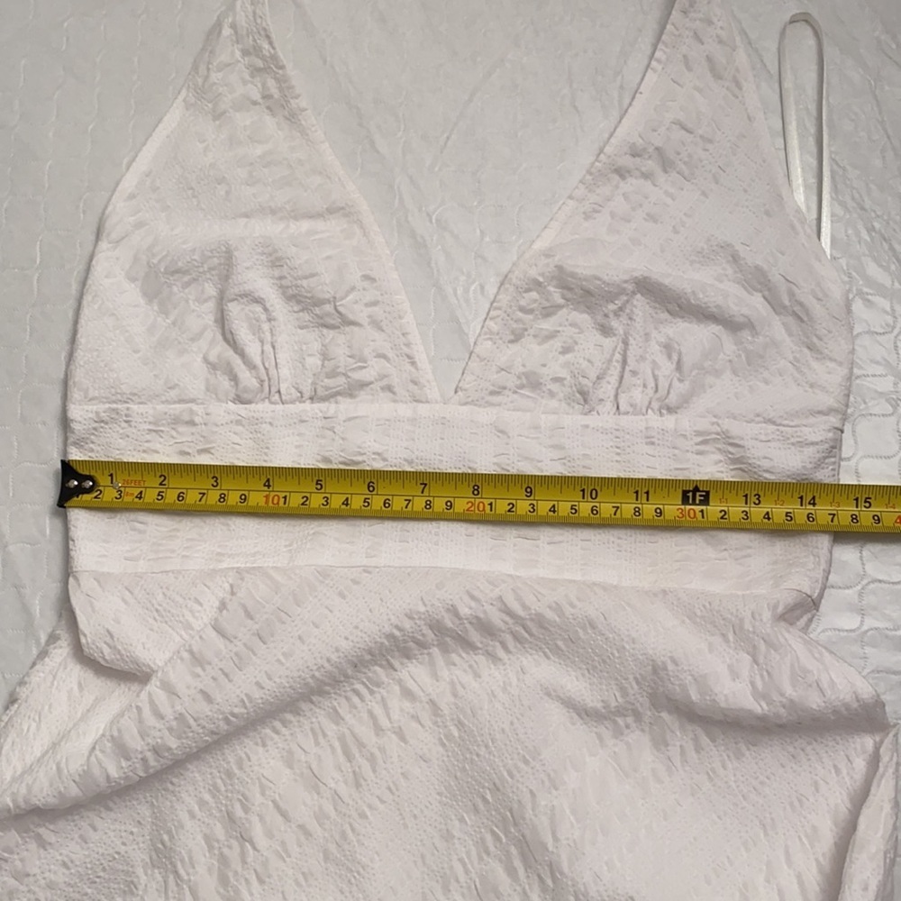 J Crew white textured cotton lined halter bridal dress 8 - Picture 9 of 10